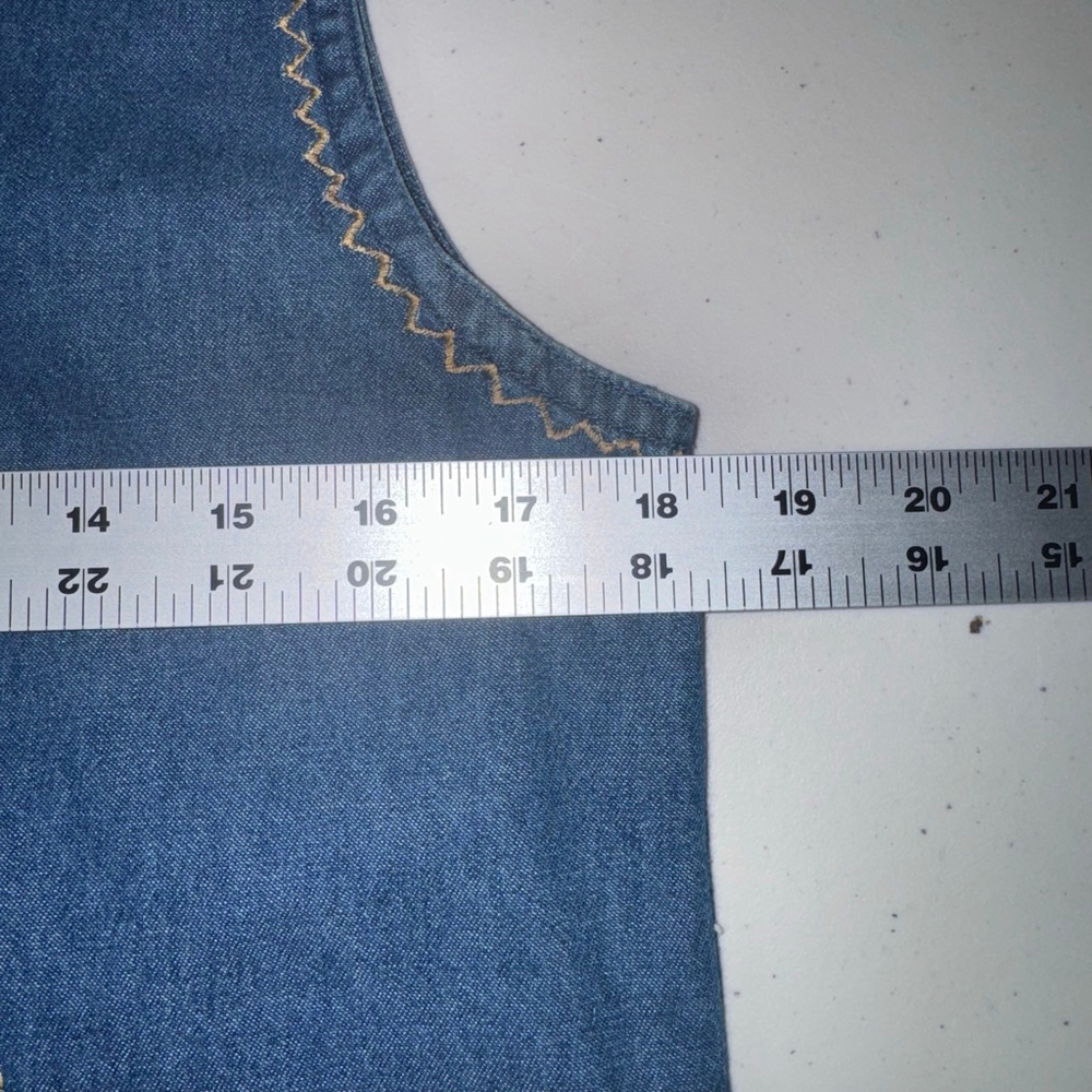 Women's New Direction Blue Denim Midi Dress with Animal Patches S Modest - Picture 8 of 9